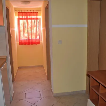 Apartments Zora Vis Chambre photo