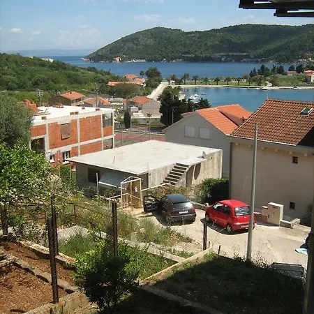 Apartments Zora Vis Chambre photo