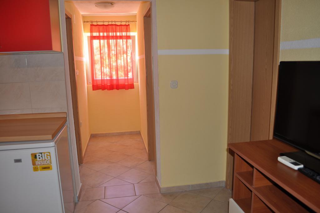 Apartment Zora Vis