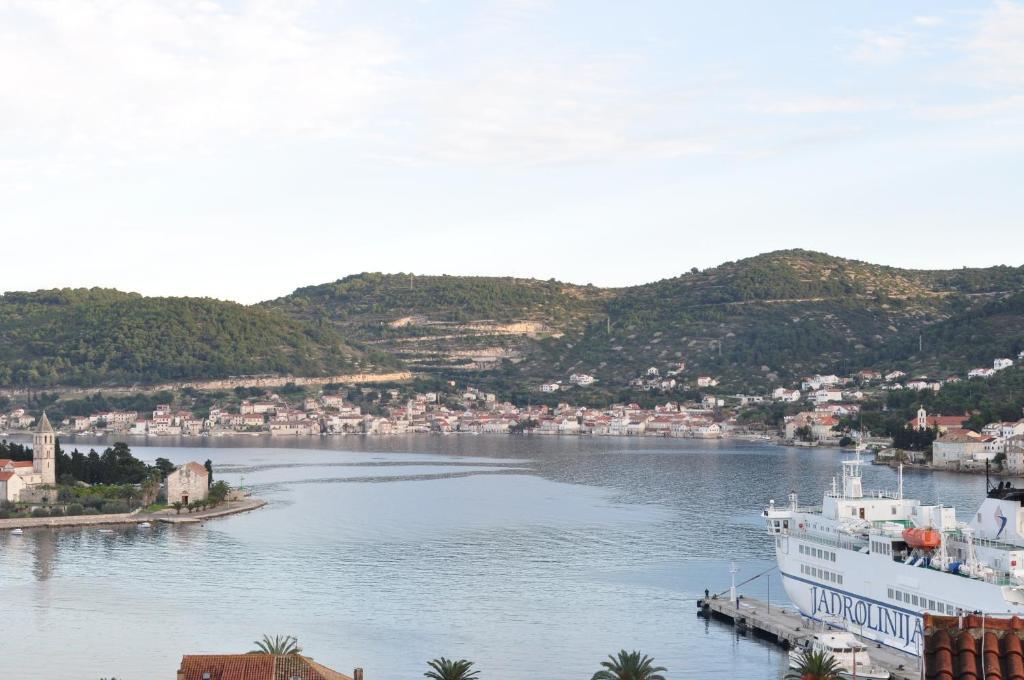 Apartament Zora Vis
